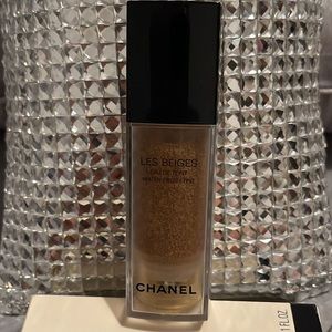 Chanel ~ Les Beiges ~ Healthy Glow Foundation ~ B20 ~ 1.0 oz ~ NIB